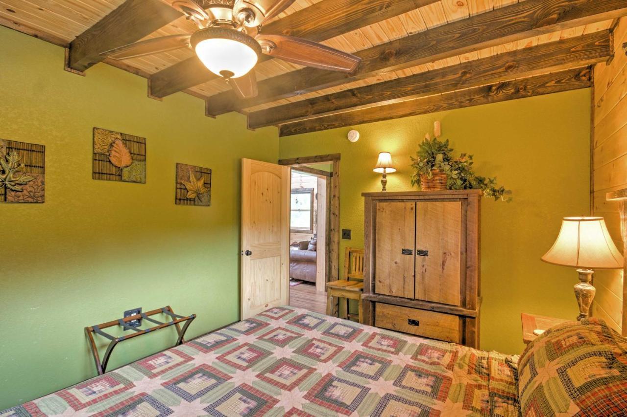 Scenic Fox Ridge Cabin On 4 Acres With Hot Tub! Whittier Exteriör bild